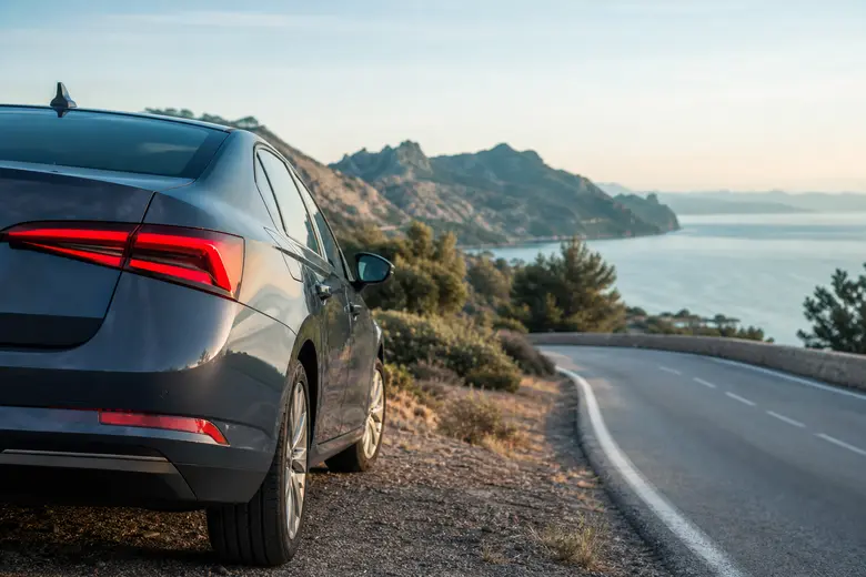 Assurance auto temporaire 3 jours : quelles offres pour assurer une voiture le temps d’un week-end ?