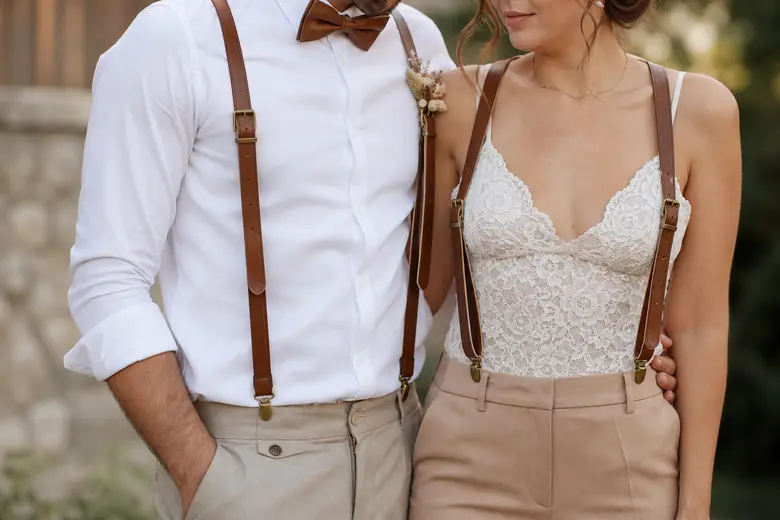 Bretelles pour mariage mixte : Bretelles pour mariage mixte : style harmonisé pour un couple unique